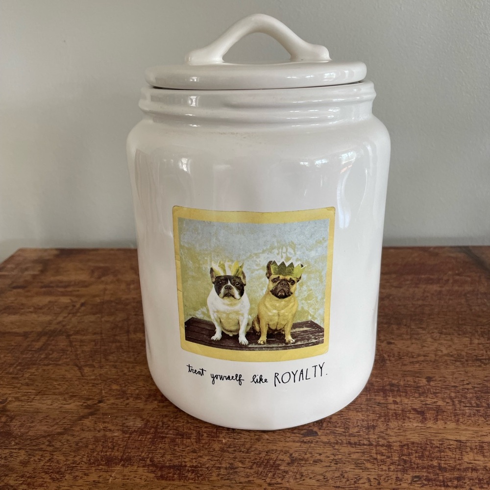 Rae Dunn canister